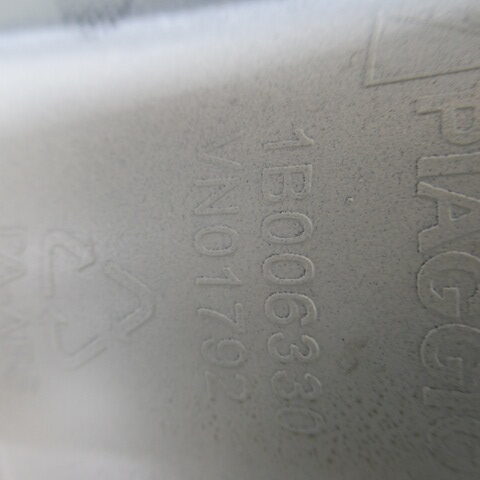 Entourage phare PIAGGIO MEDLEY 125 – 2020 –