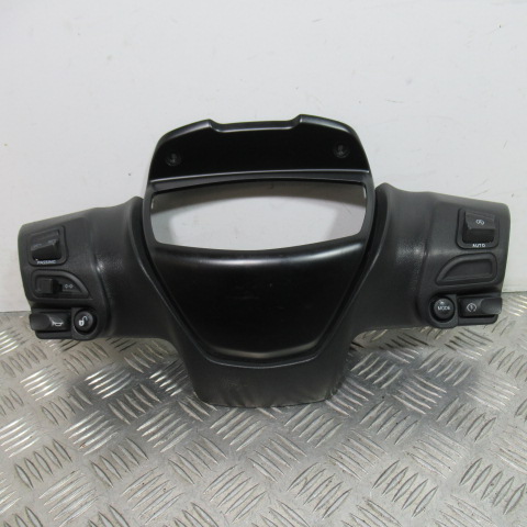 Entourage compteur PIAGGIO 125 MEDLEY – 2020 –