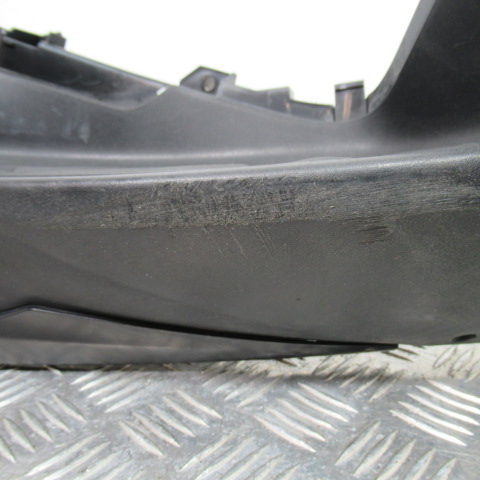 Marche pied droit PIAGGIO 125 MEDLEY – 2020 –