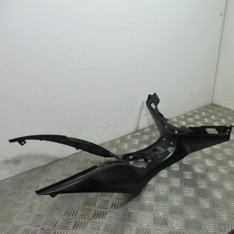 Entourage réservoir d’essence PIAGGIO 125 MEDLEY – 2020 –