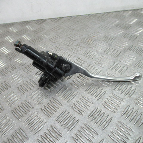 Maitre cylindre gauche PIAGGIO 125 MEDLEY – 2025 –