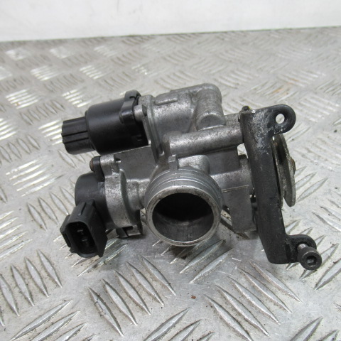 Corps papillon YAMAHA 125 XMAX – 2007 –