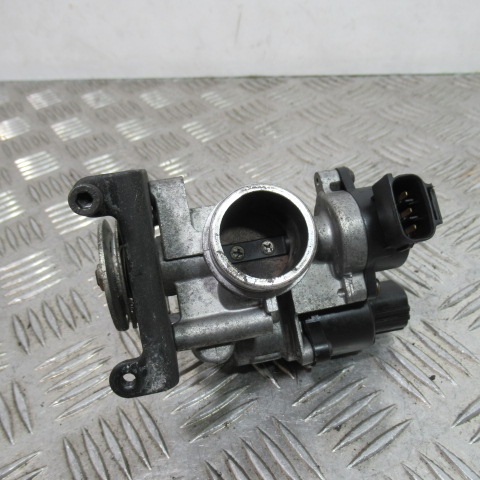 Corps papillon YAMAHA 125 XMAX – 2007 –