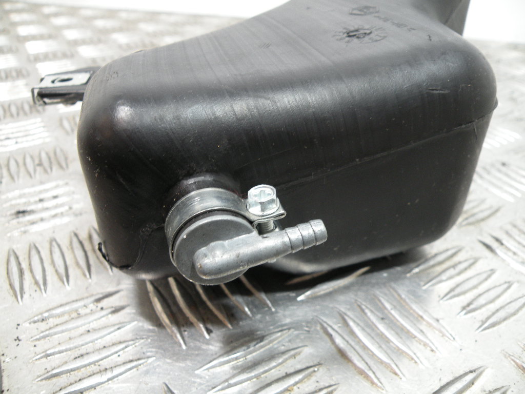 Réservoir d’huile VESPA 50 LX 2t -2012-