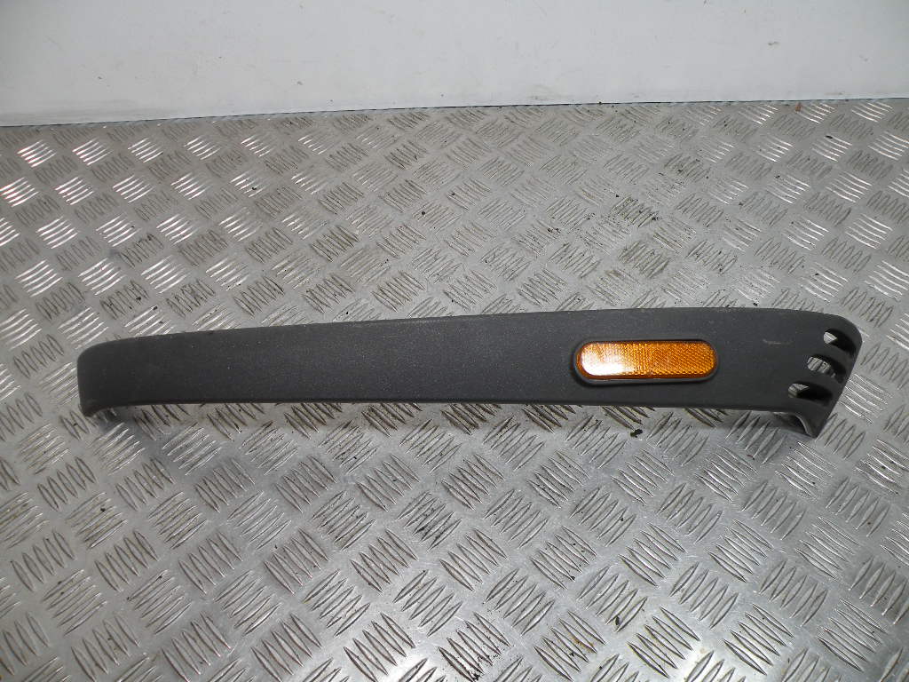 Carénage baguette latéral droit VESPA 50 LX 2t -2012-