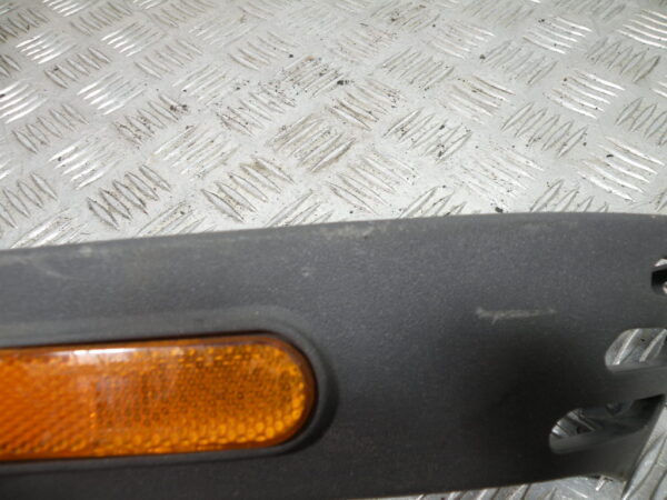 Carénage baguette latéral droit VESPA 50 LX 2t -2012-