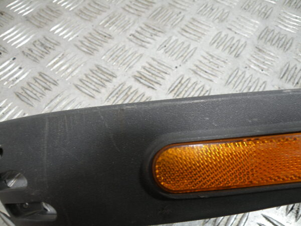 Carénage baguette latéral gauche VESPA 50 LX 2t -2012-