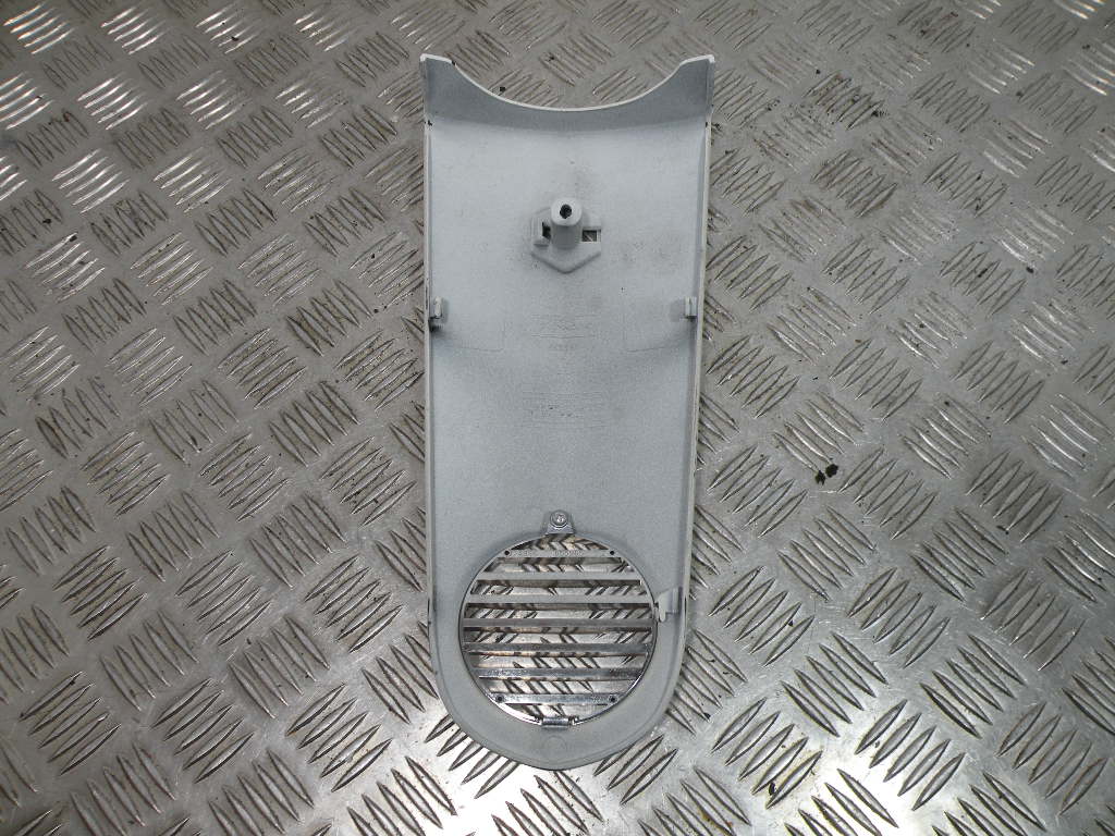 Carénage cache face avant VESPA 50 LX 2t -2012-
