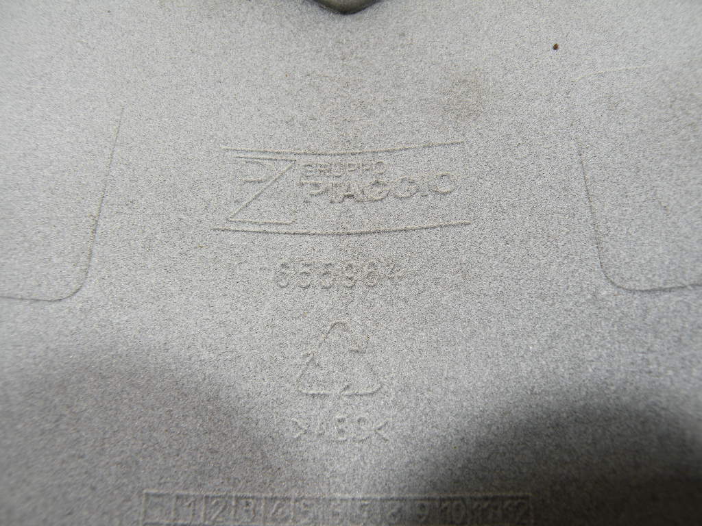 Carénage cache face avant VESPA 50 LX 2t -2012-