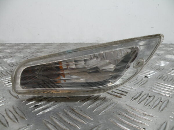 Clignotant avant droit VESPA 50 LX 2t -2012-