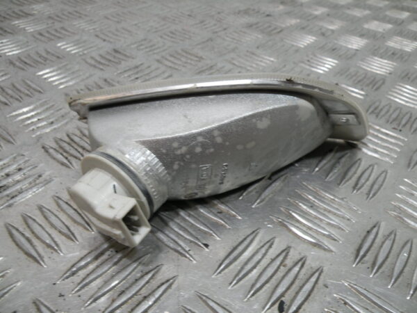 Clignotant avant droit VESPA 50 LX 2t -2012-