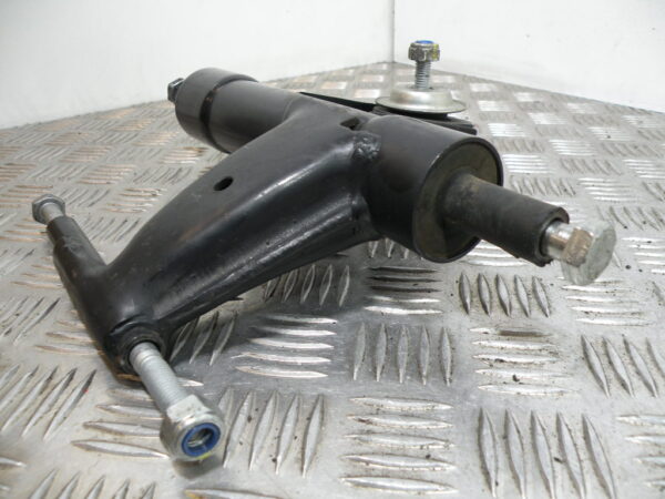 Support moteur avec axe VESPA 50 LX 2t -2012-