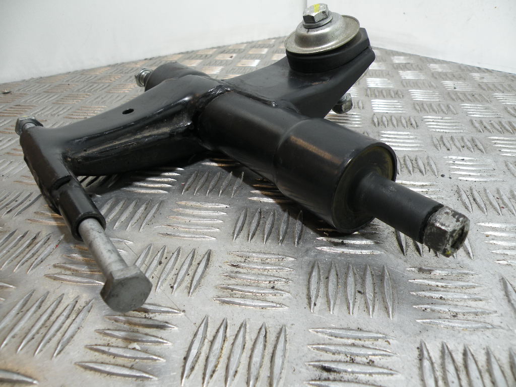 Support moteur avec axe VESPA 50 LX 2t -2012-