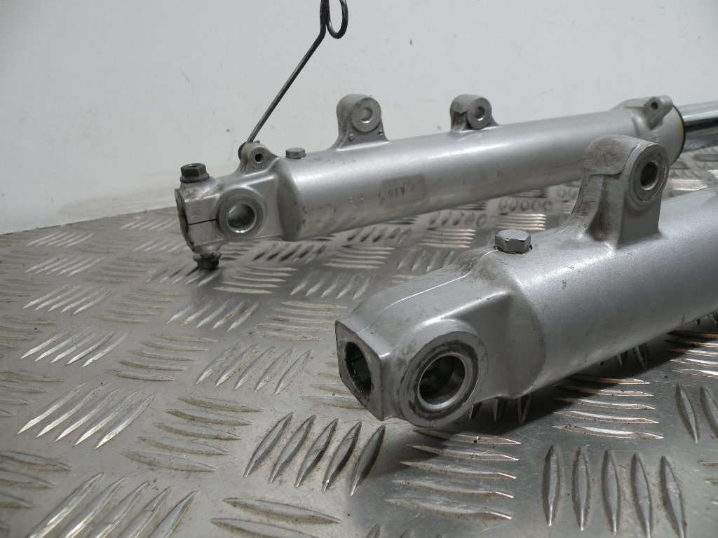 Fourche SUZUKI 750 GSXF 4t -1993-