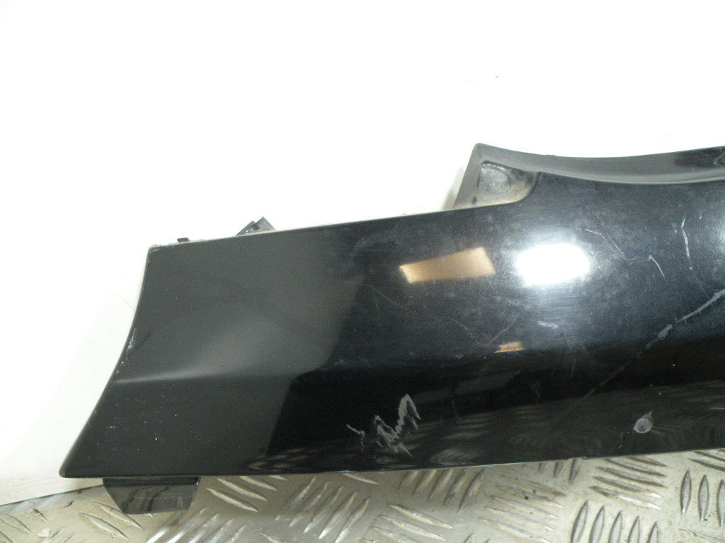 Carénage arrière droit SUZUKI 750 GSXF 4t -1993-