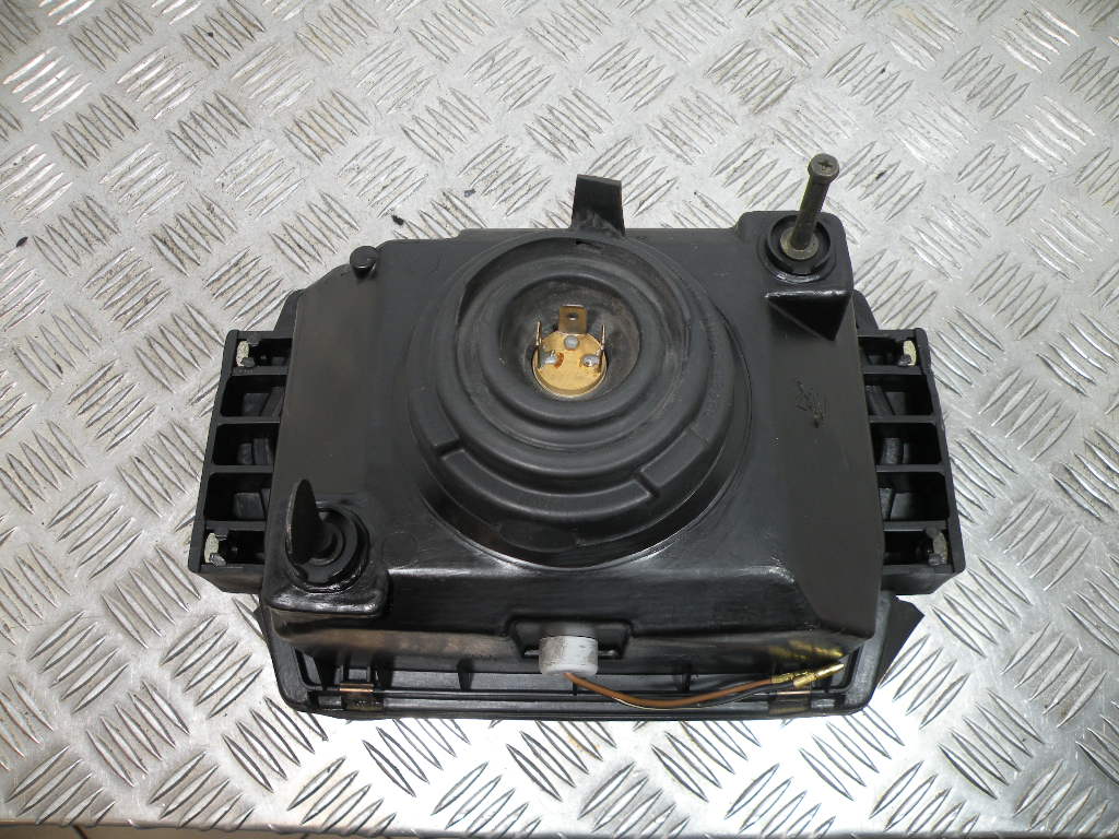 Optique / Phare avant SUZUKI 750 GSXF 4t -1993-