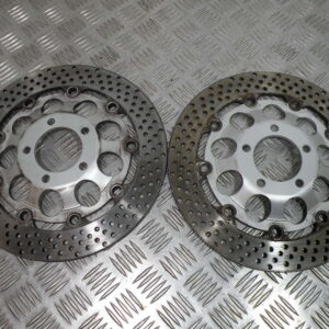 Disque de frein avant SUZUKI 750 GSXF 4t -1993-