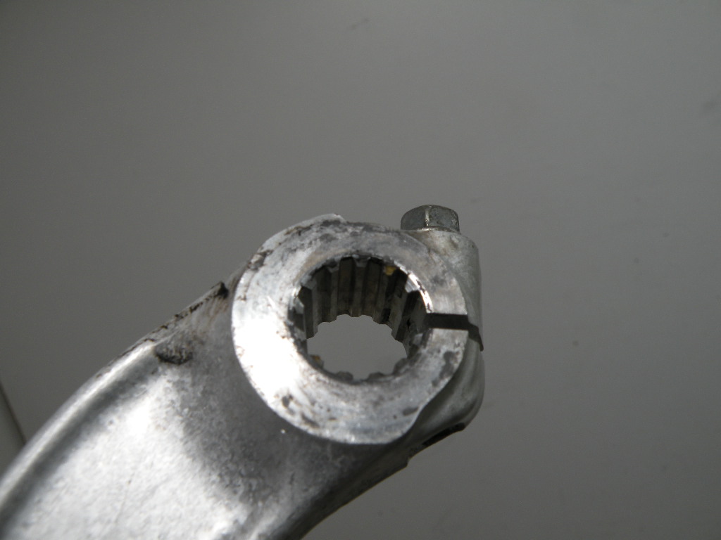 Pédale de frein arrière SUZUKI 750 GSXF 4t -1993-