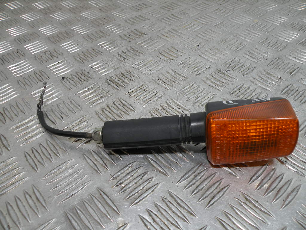 Clignotant avant droit SUZUKI 750 GSXF 4t -1993-