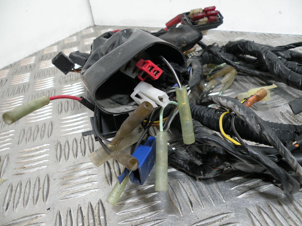 Faisceau électrique SUZUKI 750 GSXF 4t -1993-