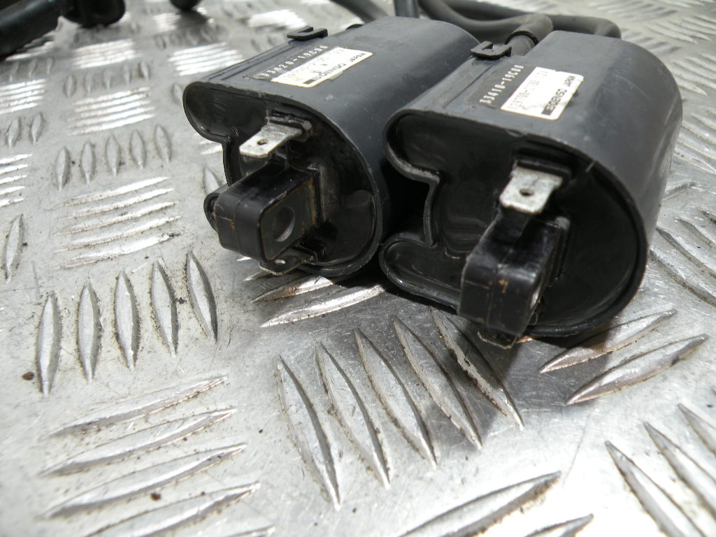 Bobine d’allumage SUZUKI 750 GSXF 4t -1993-