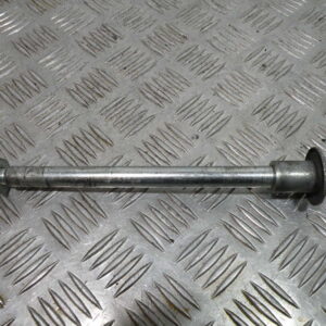 Axe de roue avant SUZUKI 750 GSXF 4t -1993-