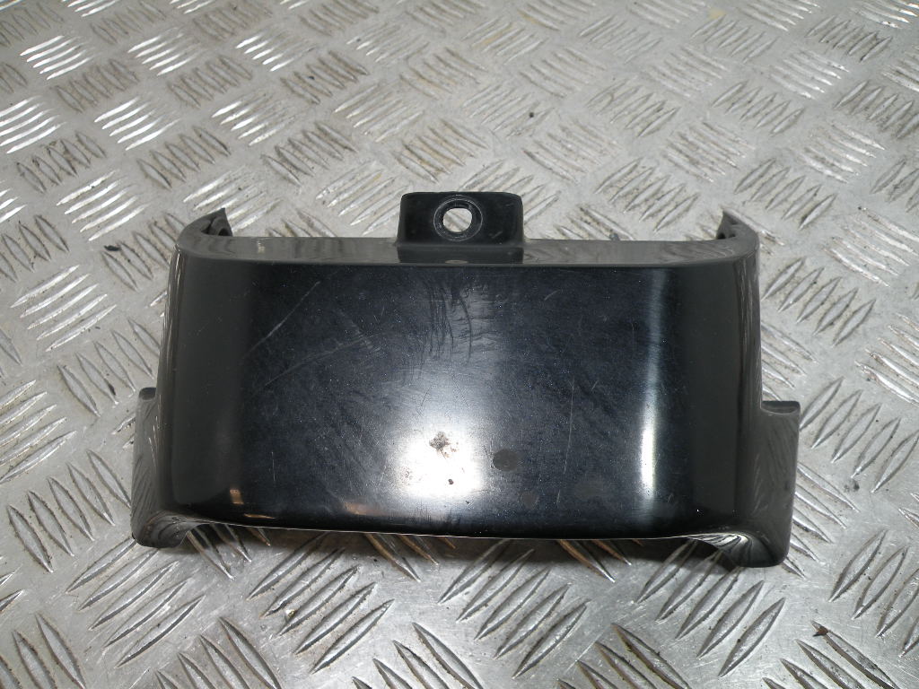 Jonction de carénage arrière SUZUKI 750 GSXF 4t -1993-