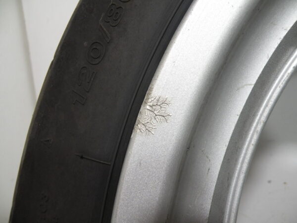 Roue avant YAMAHA 400 MAJESTY 4t -2006-