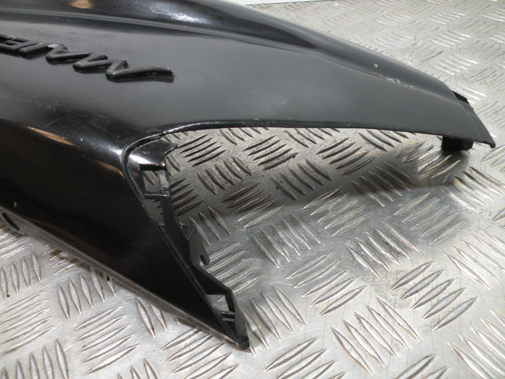 Carénage coque arrière droit YAMAHA 400 MAJESTY 4t -2006-