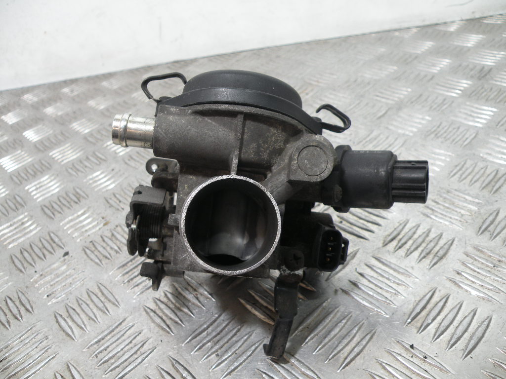 Corps d’injection YAMAHA 400 MAJESTY 4t -2006-