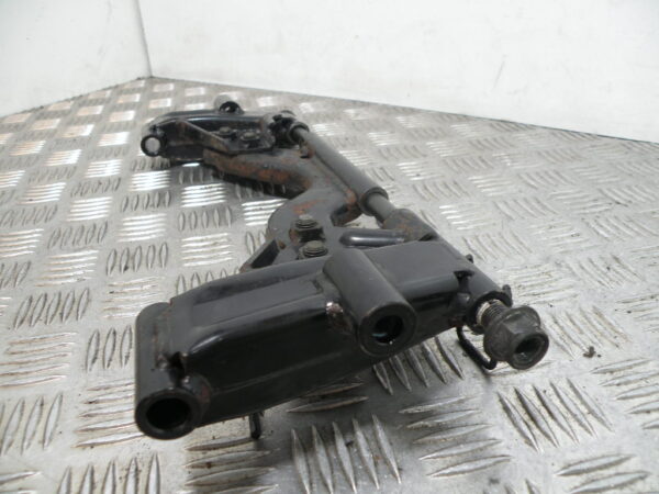 Support moteur YAMAHA 400 MAJESTY 4t -2006-