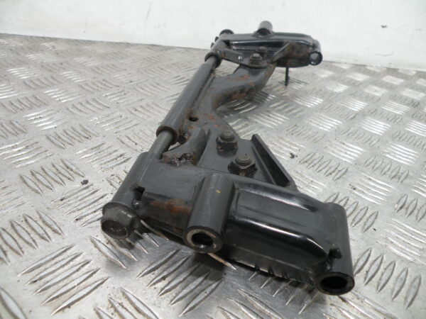 Support moteur YAMAHA 400 MAJESTY 4t -2006-