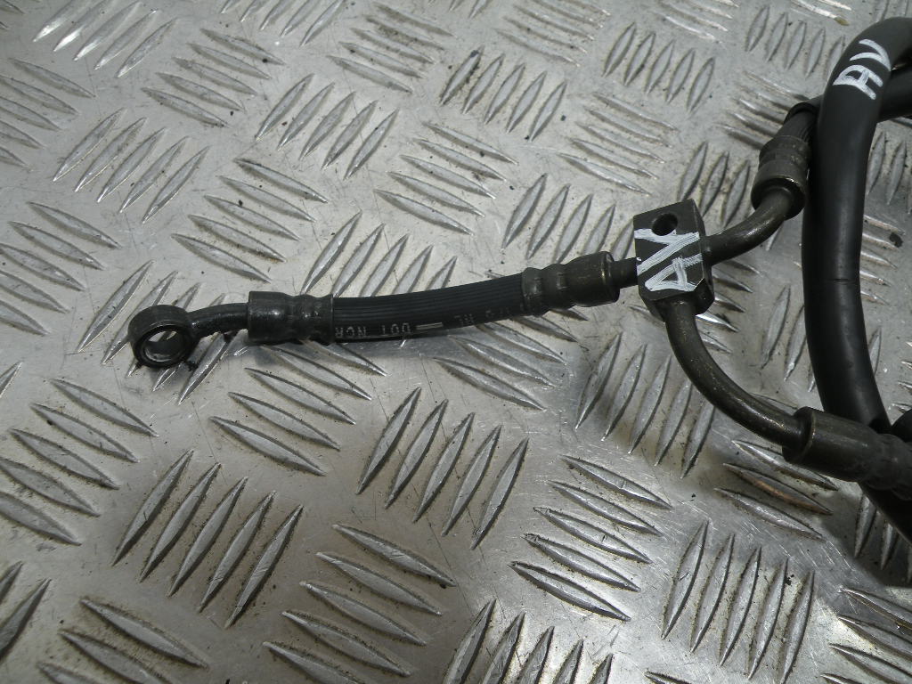Durite de frein avant YAMAHA 400 MAJESTY 4t -2006-
