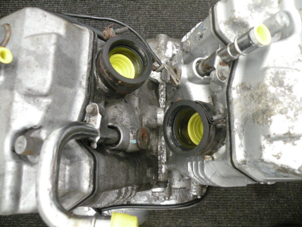 Moteur HONDA 650 DEAUVILLE -2003- (RC47E)(88 486 km)