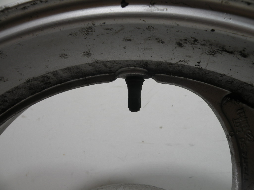 Jante arrière HONDA 650 DEAUVILLE 4t -2003-