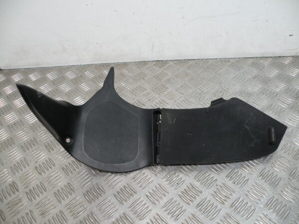 Cache latéral gauche HONDA 650 DEAUVILLE 4t -2003-