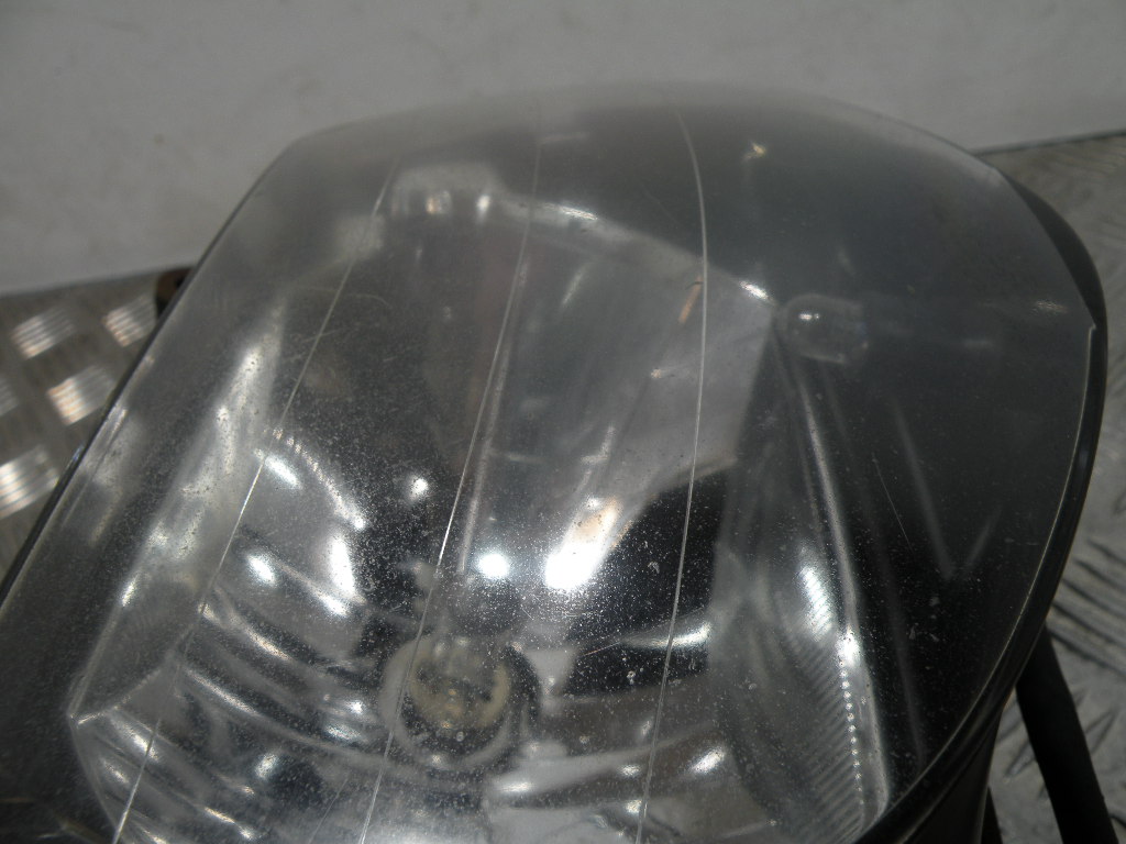 Cache latéral droit HONDA 650 DEAUVILLE 4t -2003-