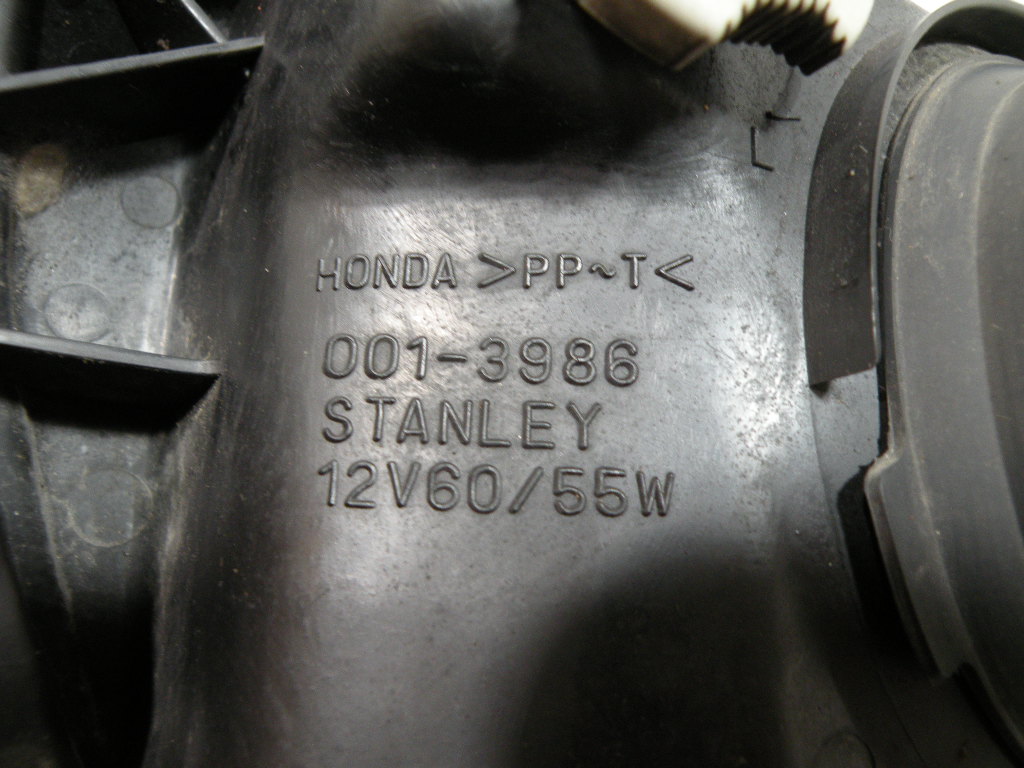 Optique / Phare avant HONDA 650 DEAUVILLE 4t -2003-