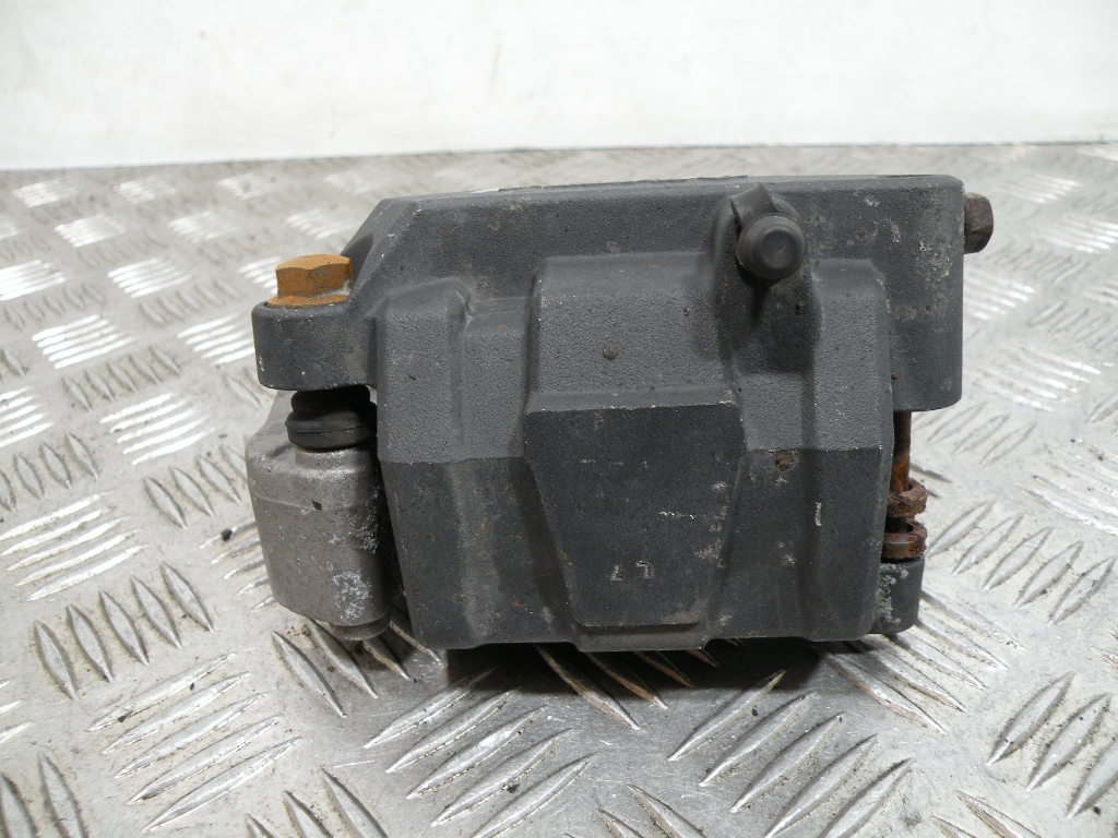 Étrier de frein arrière HONDA 650 DEAUVILLE 4t -2003-