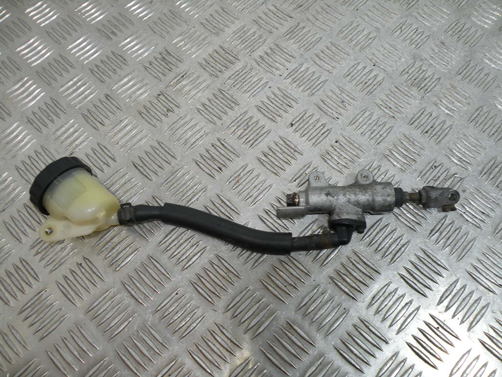 Maître cylindre de frein arrière HONDA 650 DEAUVILLE 4t -2003-