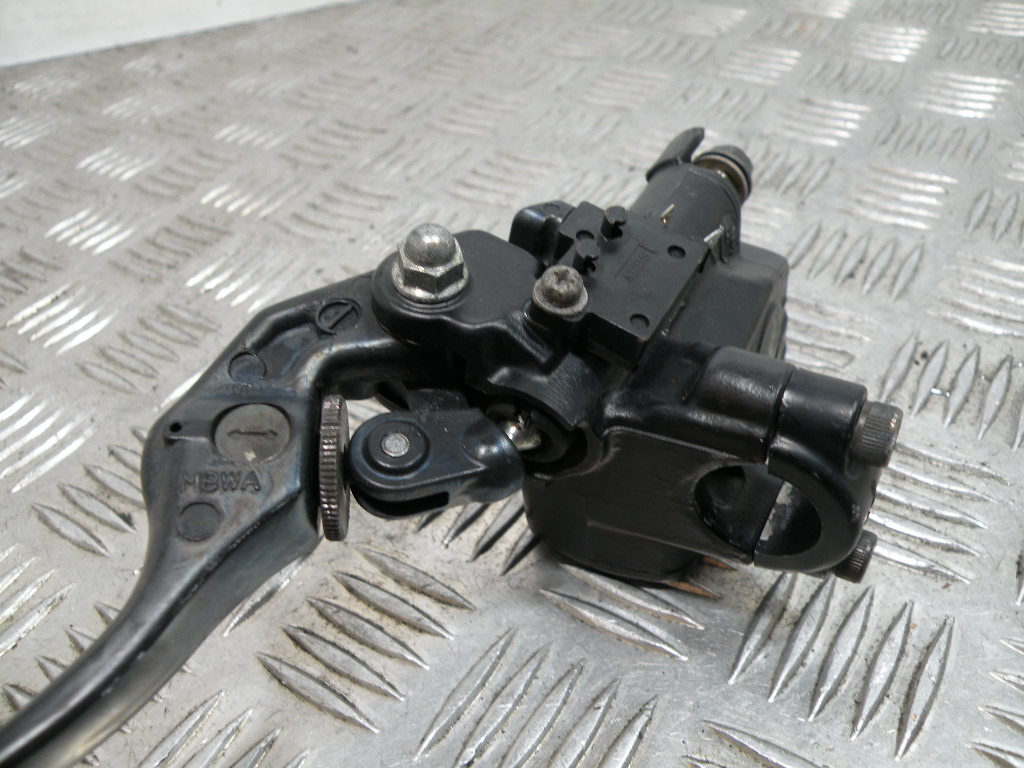 Maître cylindre de frein avant HONDA 650 DEAUVILLE 4t -2003-