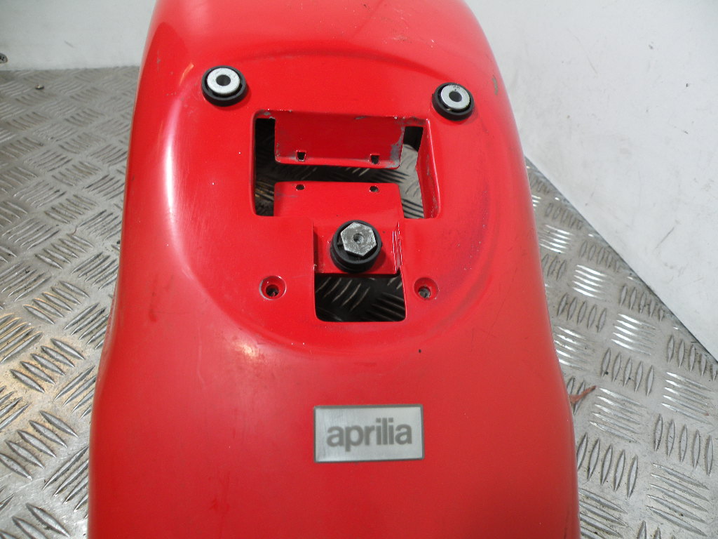 Garde boue arrière APRILIA 125 CLASSIC 2t -2003-