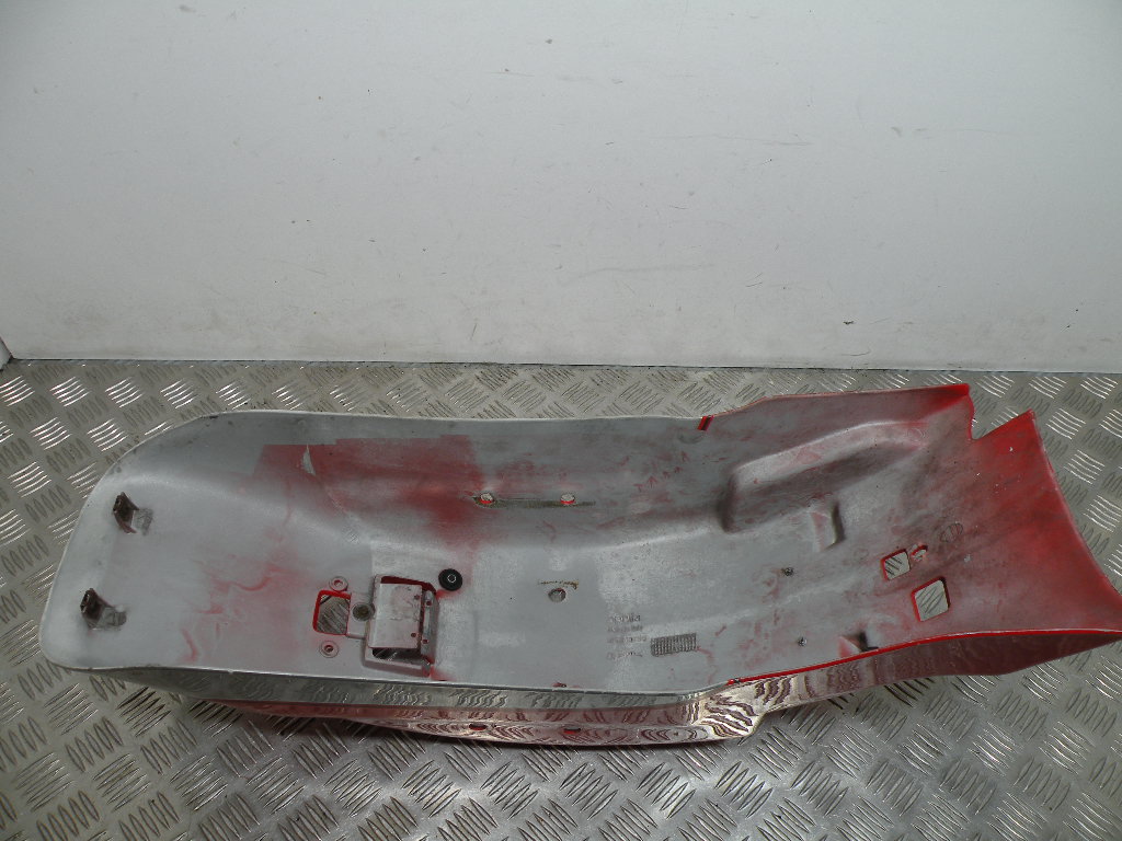 Garde boue arrière APRILIA 125 CLASSIC 2t -2003-