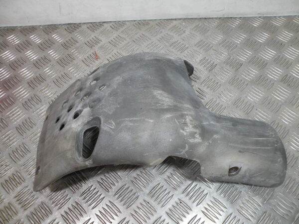Sabot bas de caisse moteur APRILIA 125 CLASSIC 2t -2003-