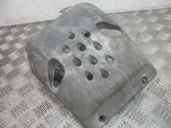 Sabot bas de caisse moteur APRILIA 125 CLASSIC 2t -2003-