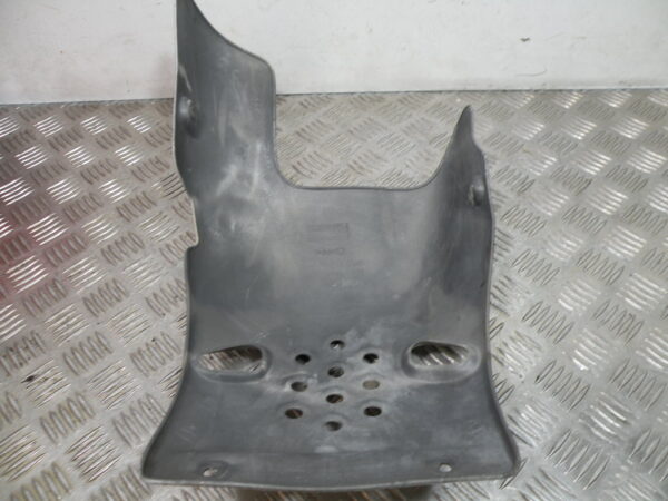 Sabot bas de caisse moteur APRILIA 125 CLASSIC 2t -2003-