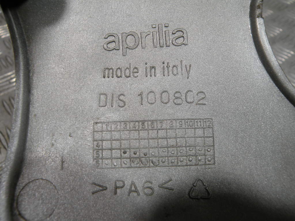 Carénage couvercle pignon APRILIA 125 CLASSIC 2t -2003-