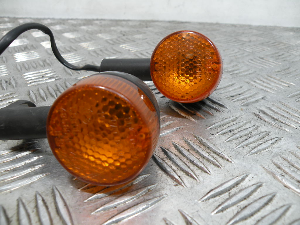 Clignotant avant APRILIA 125 CLASSIC 2t -2003-