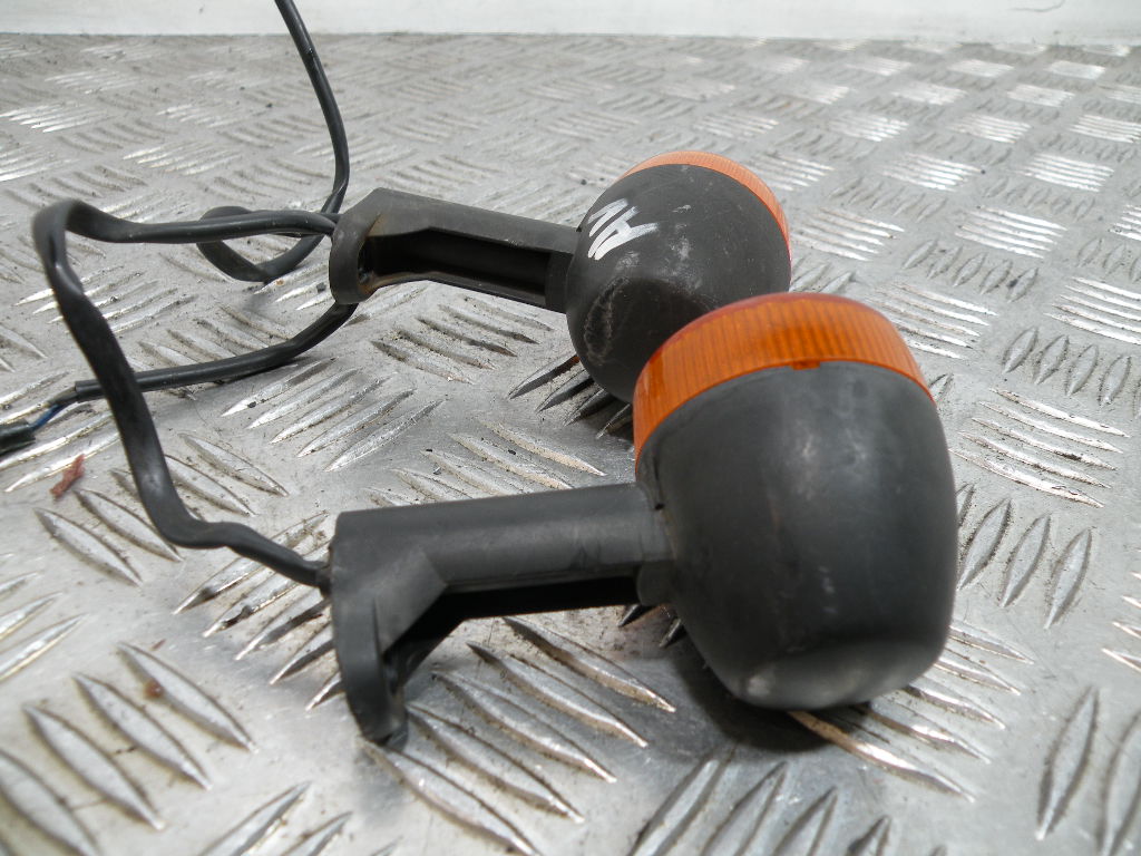 Clignotant avant APRILIA 125 CLASSIC 2t -2003-