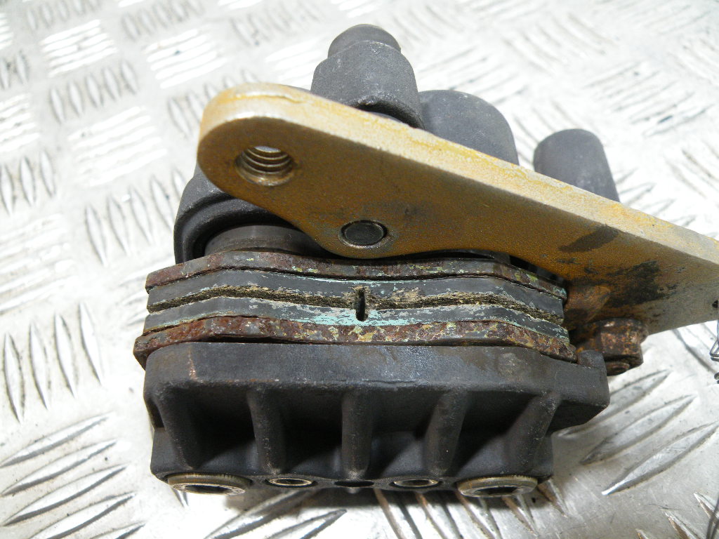 Étrier de frein avant APRILIA 125 CLASSIC 2t -2003-